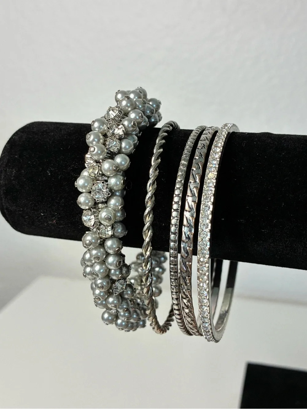 Silver Pearl & Crystal Stretch Bracelet with Stackable Bangle Set Lot of 5